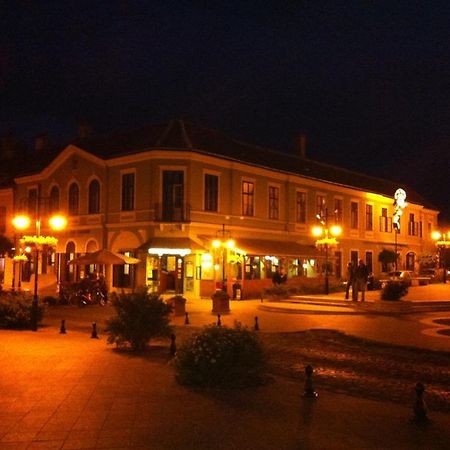 Arany Strucc Hotel Kőszeg Exterior foto